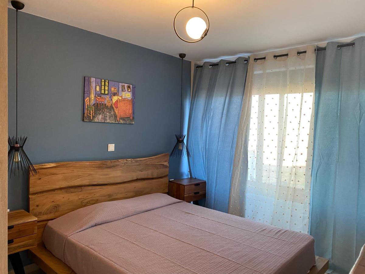 Mirovigli Family Rooms Lepedha Exterior photo